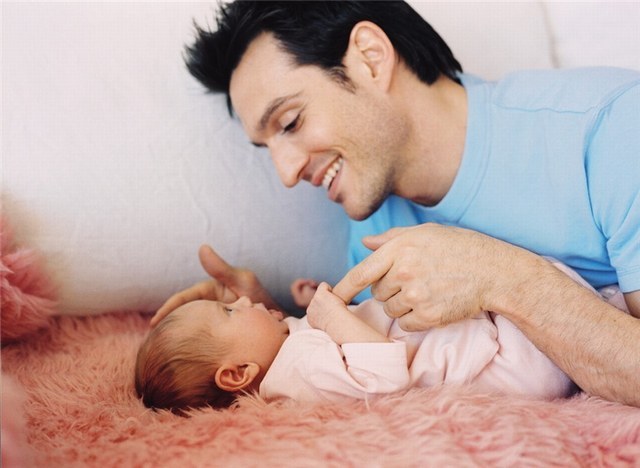 遭遇代孕黑中介，他们连做泼妇的权利都没有