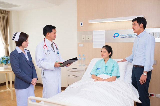 做泰国试管婴儿自助去好还是选服务公司去好?